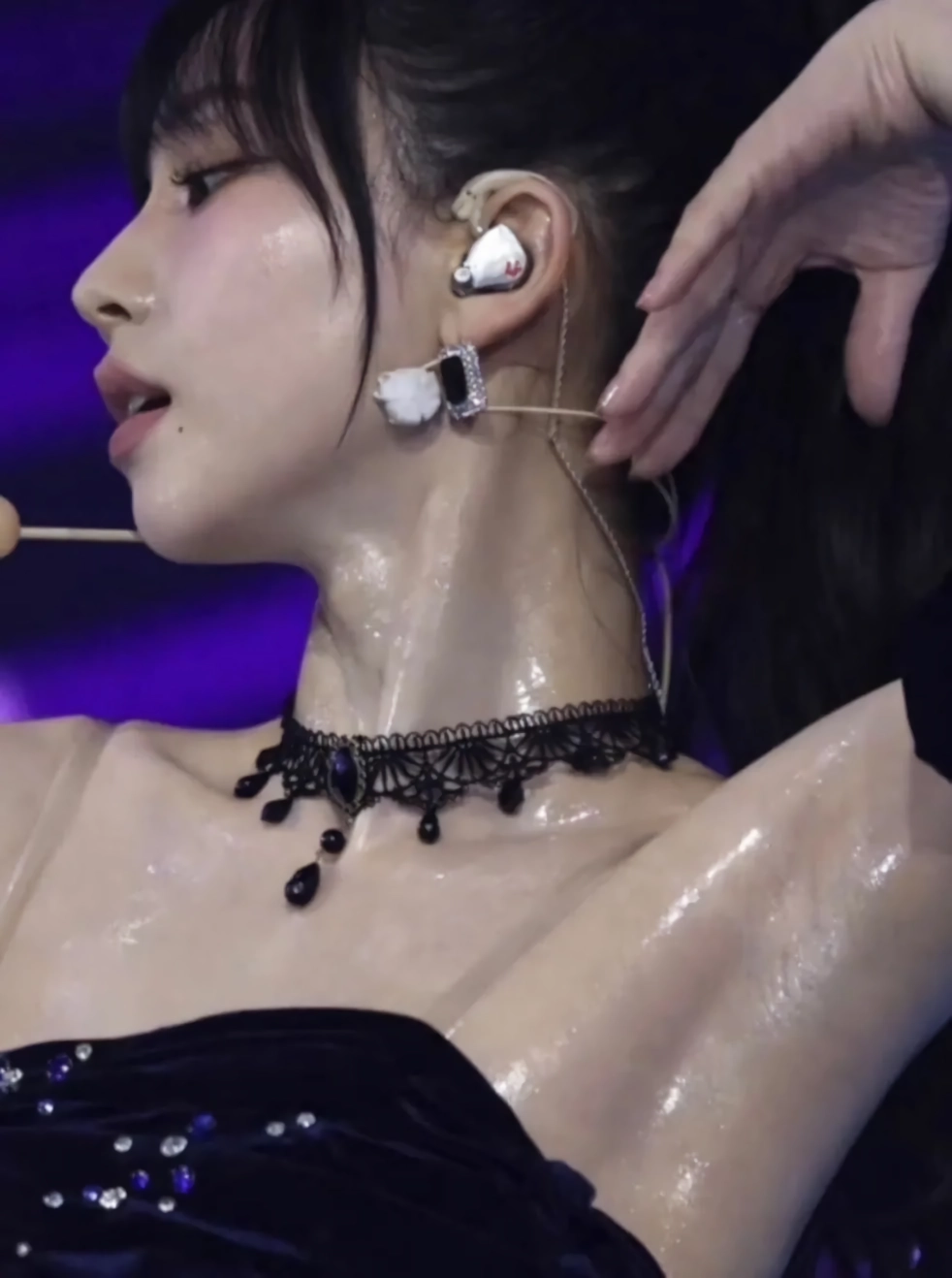 카리나페르몬 뿜뿜중핡~!!!