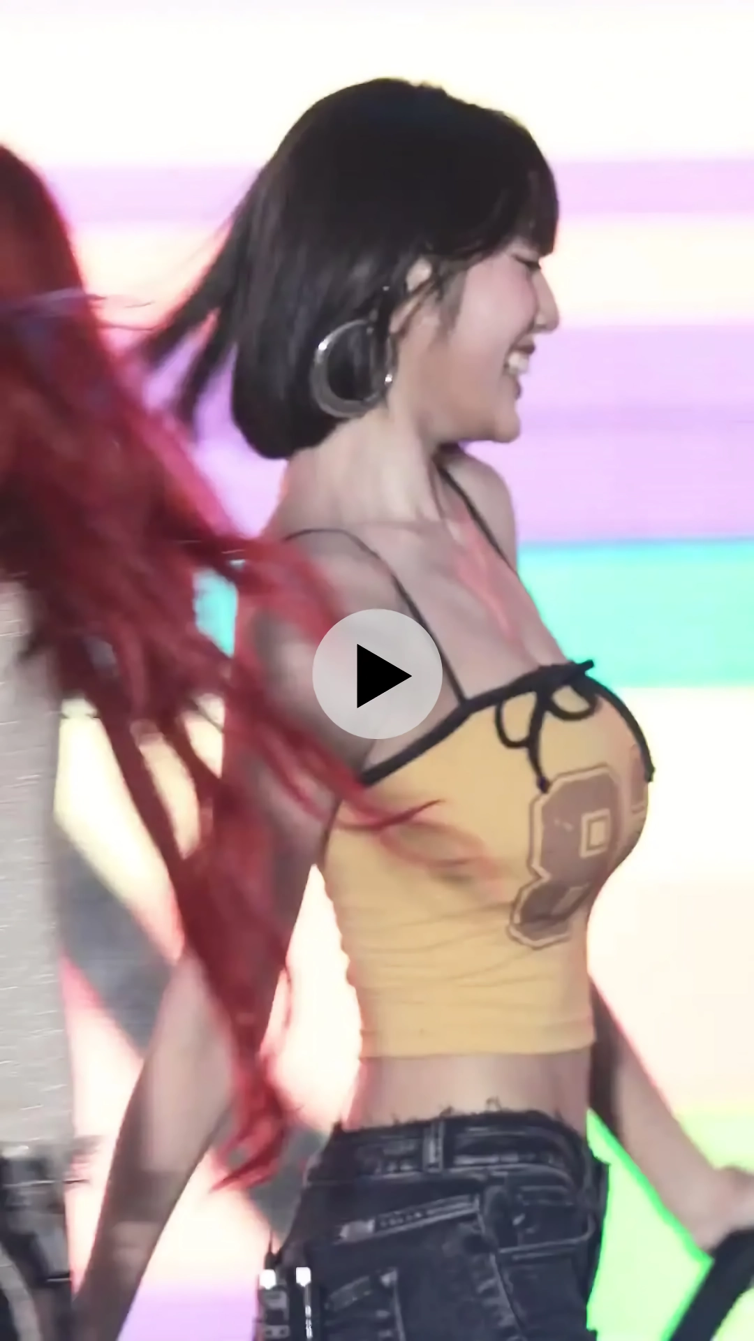ㅇㅎ?) 어제자 하이키 옐(1).gif