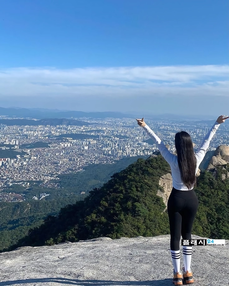 등산 레깅스는 진리지