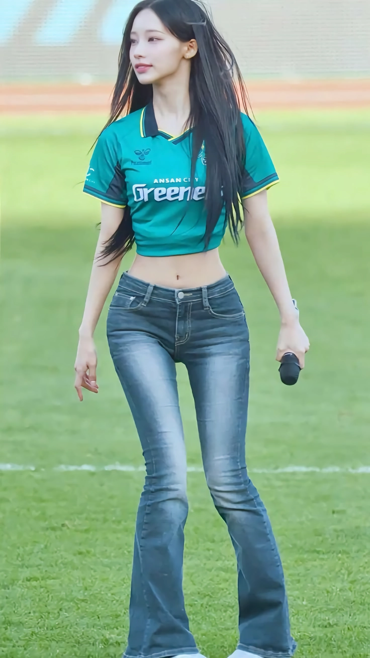 에스파 카리나 닮은 리센느 원이.jpg