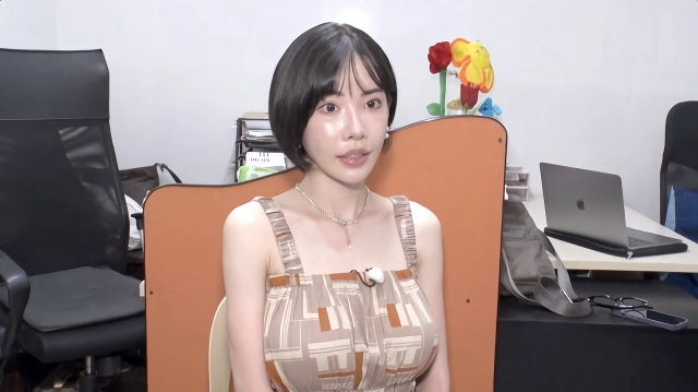 성형 부작용으로 급노화한 AV배우 후카다에미 근황