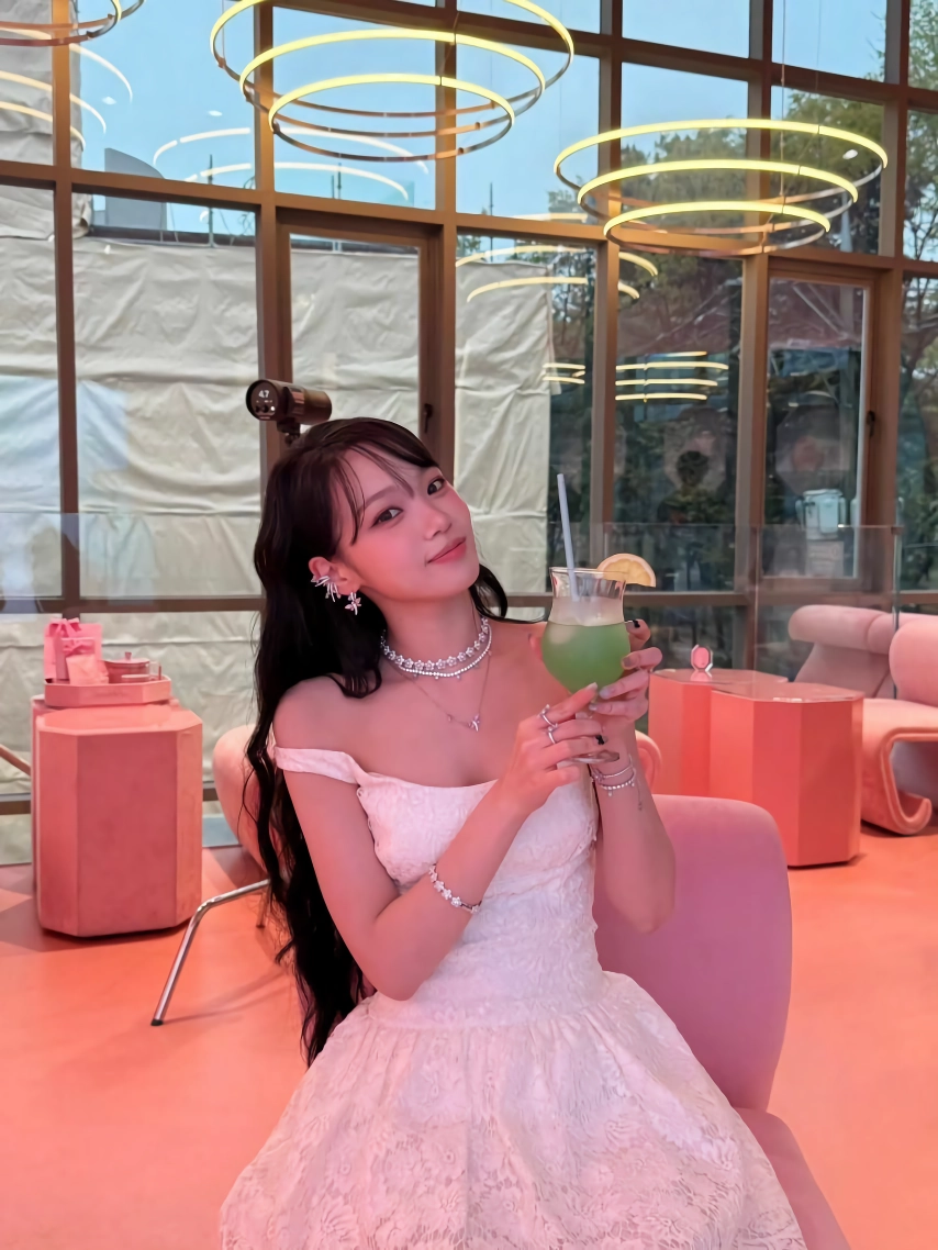 김채원