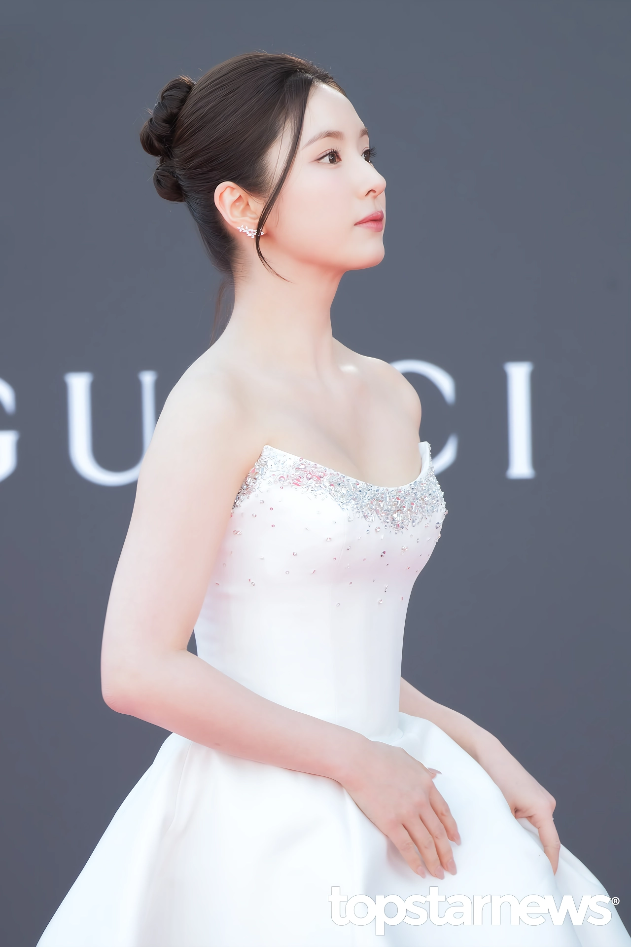 신세경