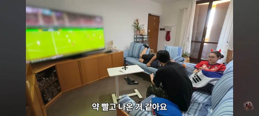 한국 체코 축구를 보던 이탈리아 장인어른의 드립