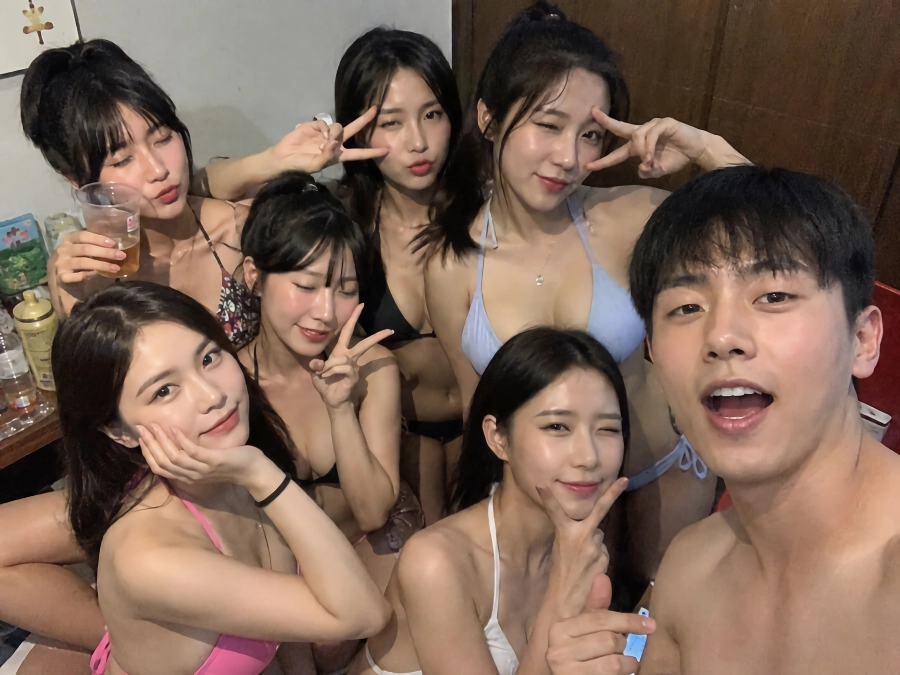 (ㅎㅂ) 지피티로 주말에 여사친들 불러서 질펀하게 놀았습니다
