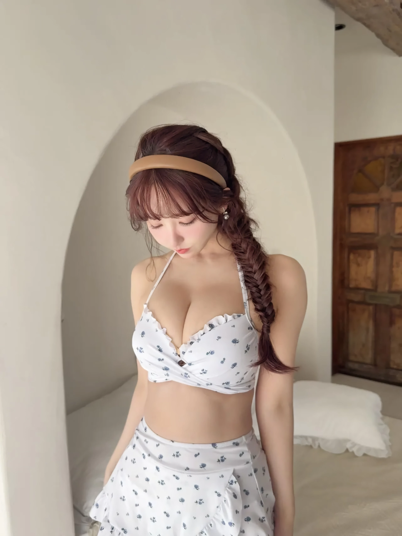 이 얼굴에 몸매로 AV 찍어줘서 그저 고마웠다.