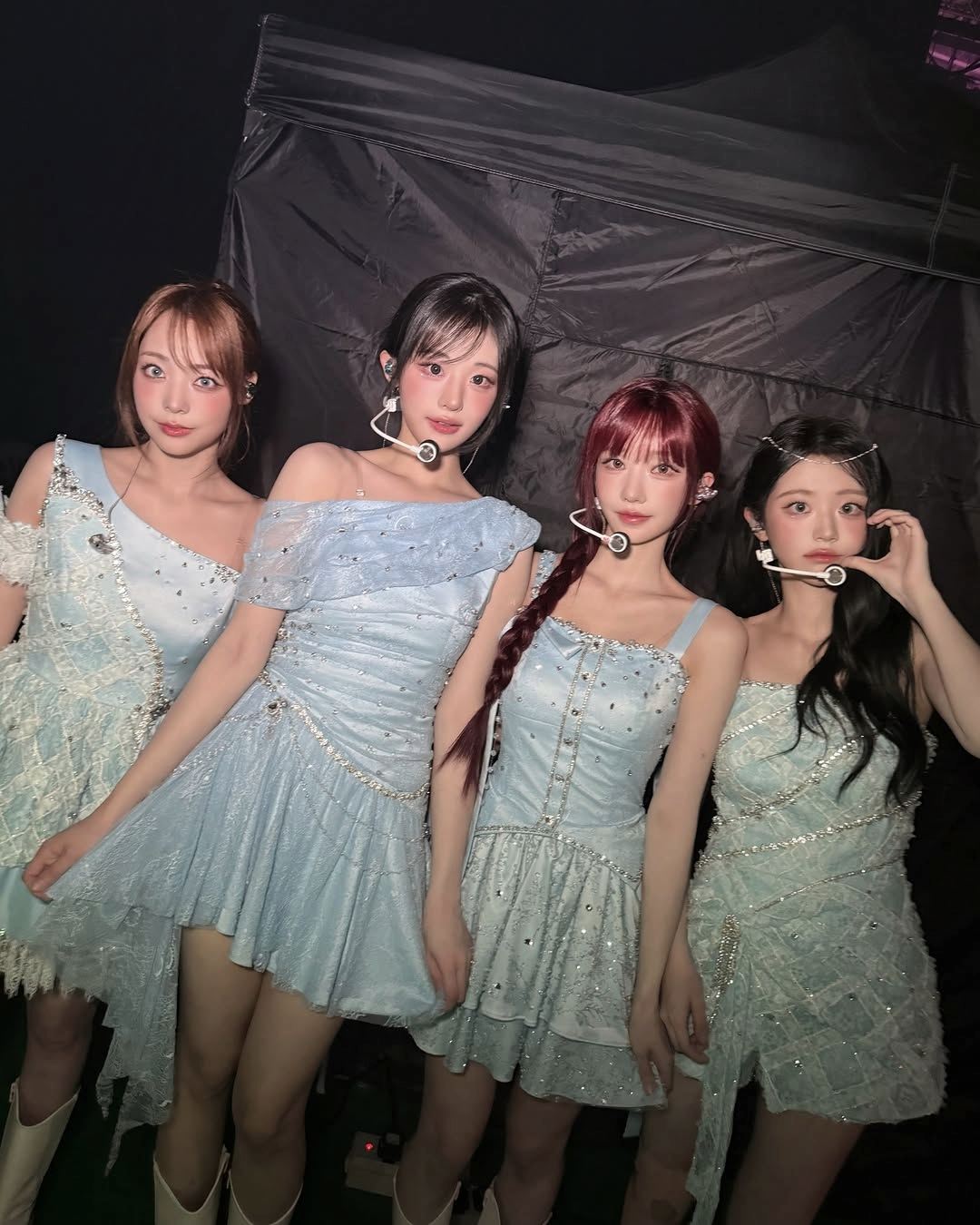 오늘자 QWER 공식 SNS 사진 업로드 근황 (사진 많음)