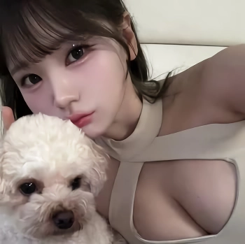 섹밍 홀터넥 구멍난틈 가슴골