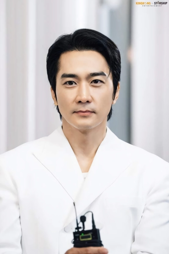 S급 배우인데 작품이 안터지는 배우
