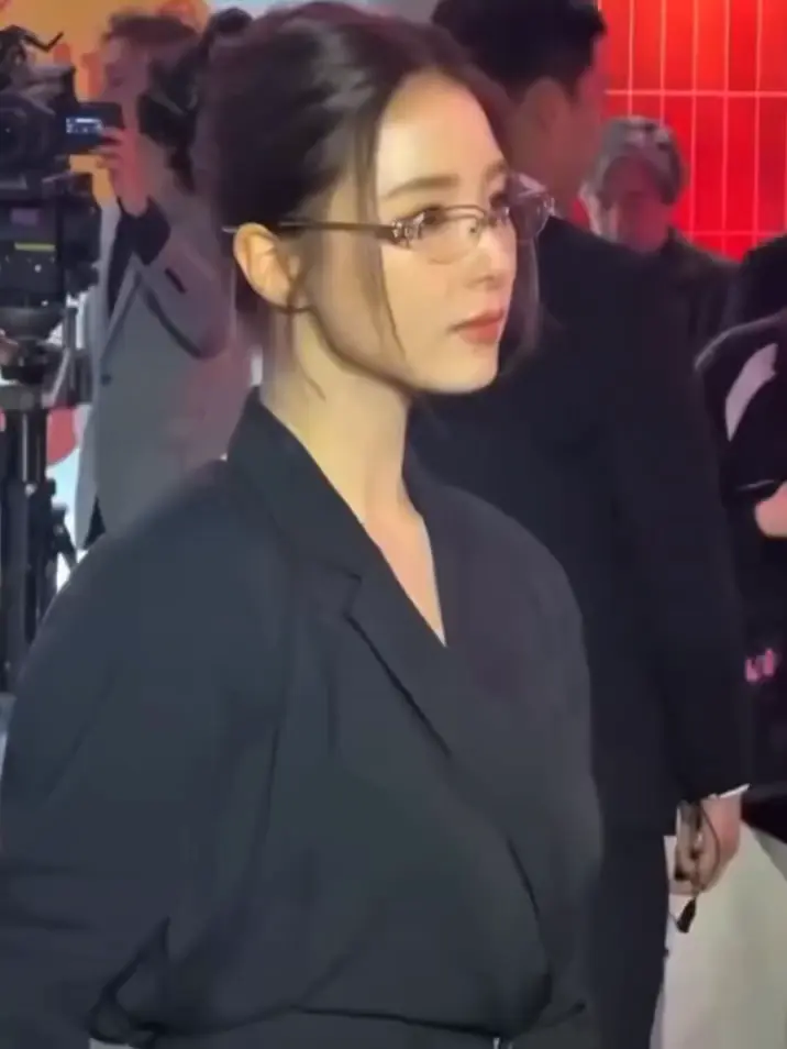 신세경