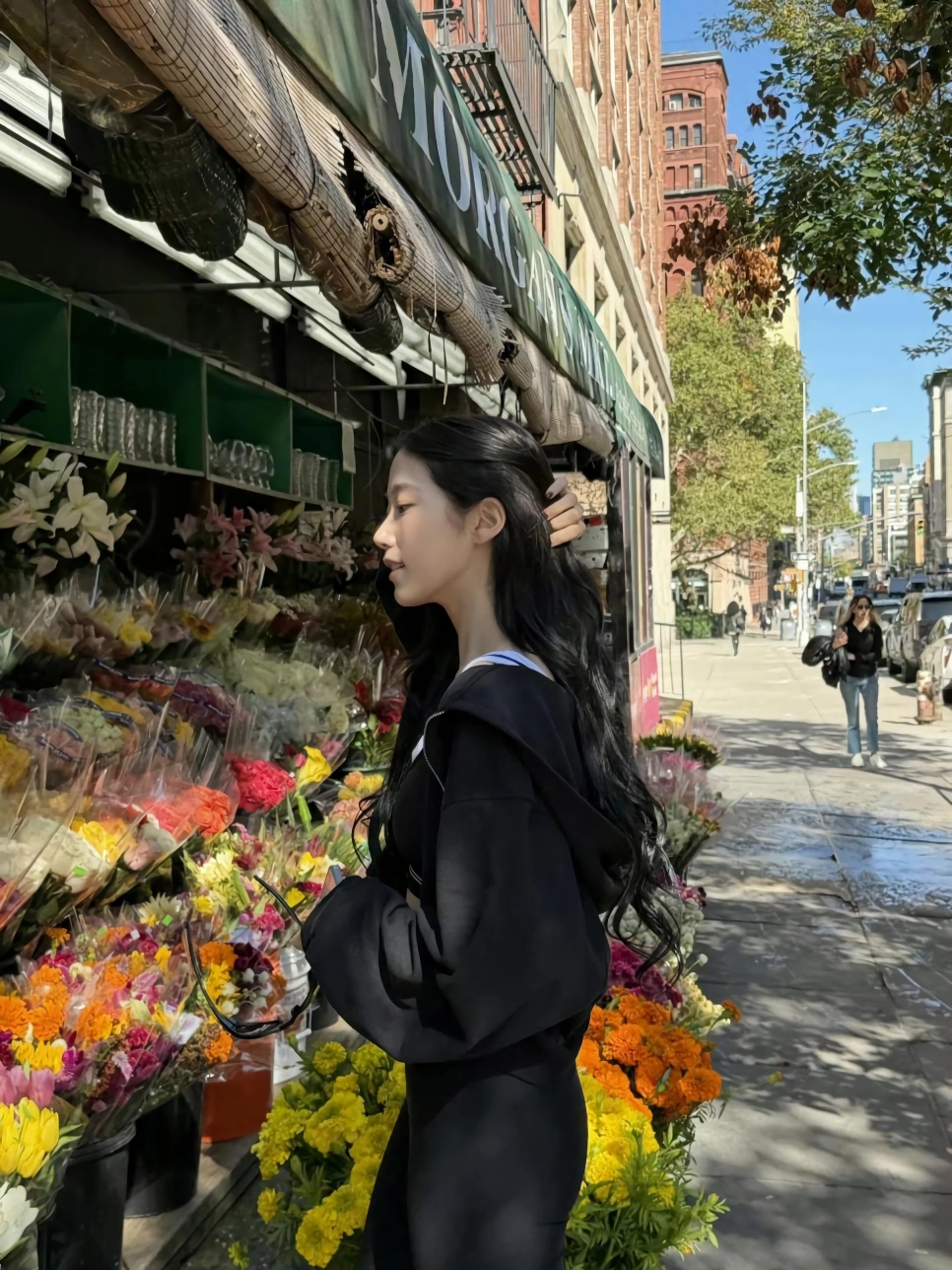 인스타) 레깅스 입고 거리를 활보하는 카즈하