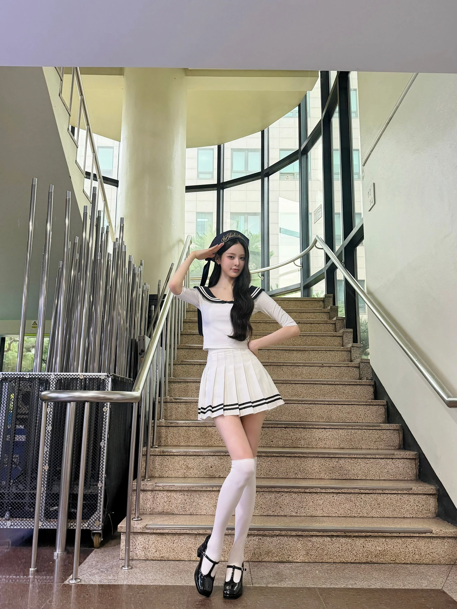이즈나 방지민