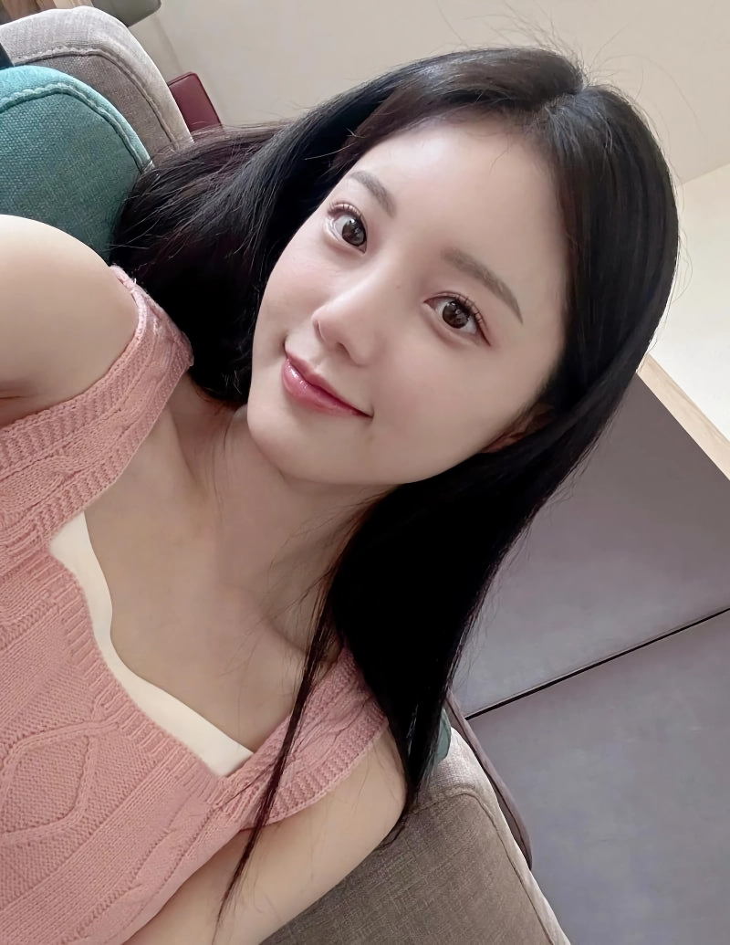 한소은 사복패션