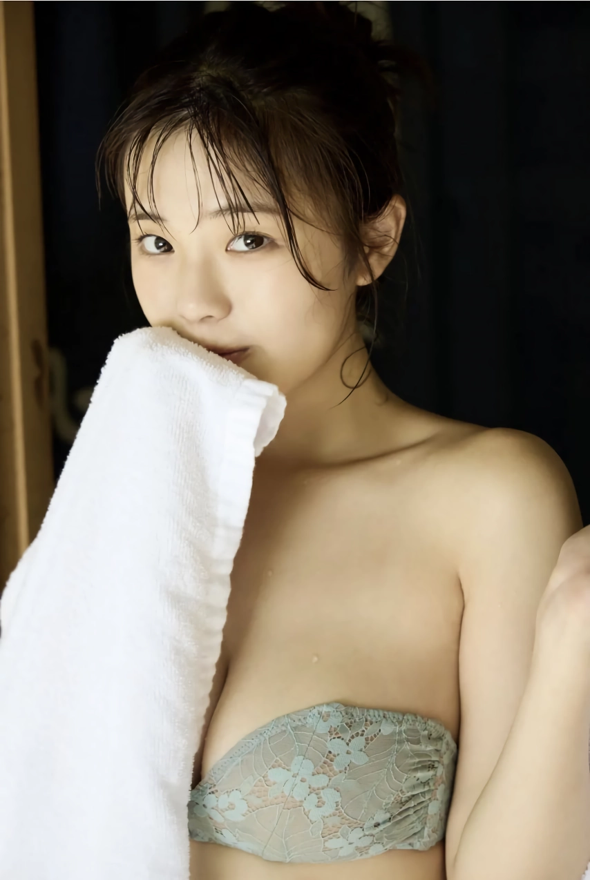 키쿠치 히나 (菊地奈)9