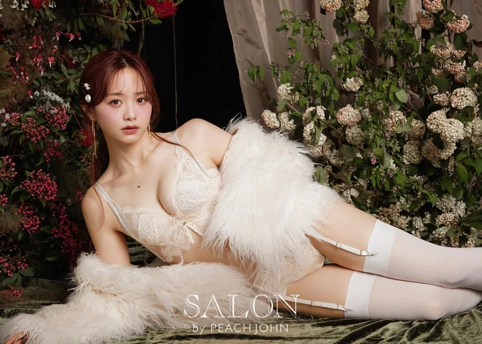 ㅇㅎ) 지상파 일본 여자 아나운서 속옷 모델 화보