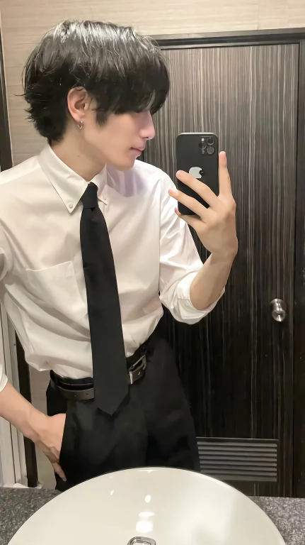 존예녀들 따먹으면서 1년에 30억 버는 일본남자 근황