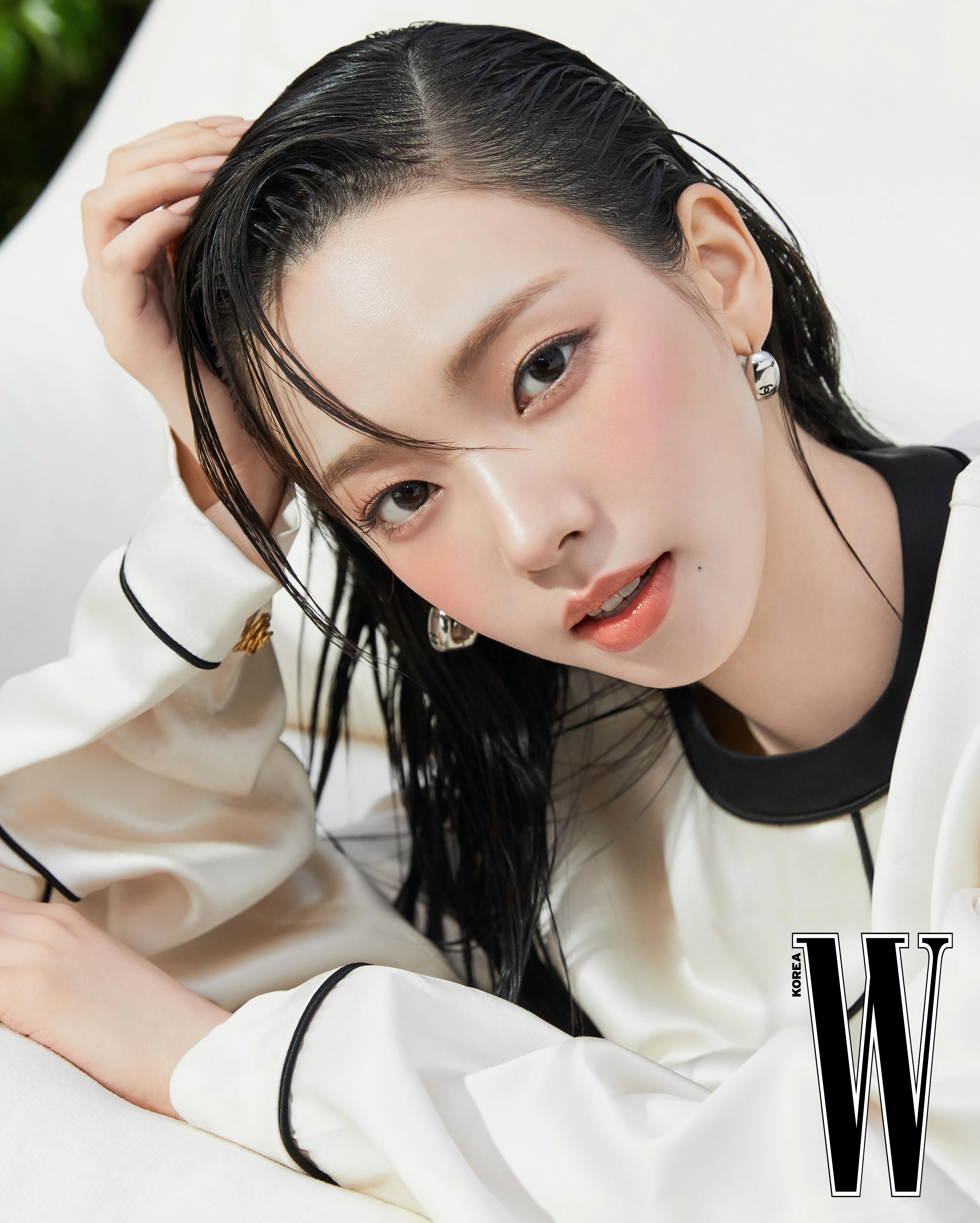 샤넬 화보 찍은 카리나