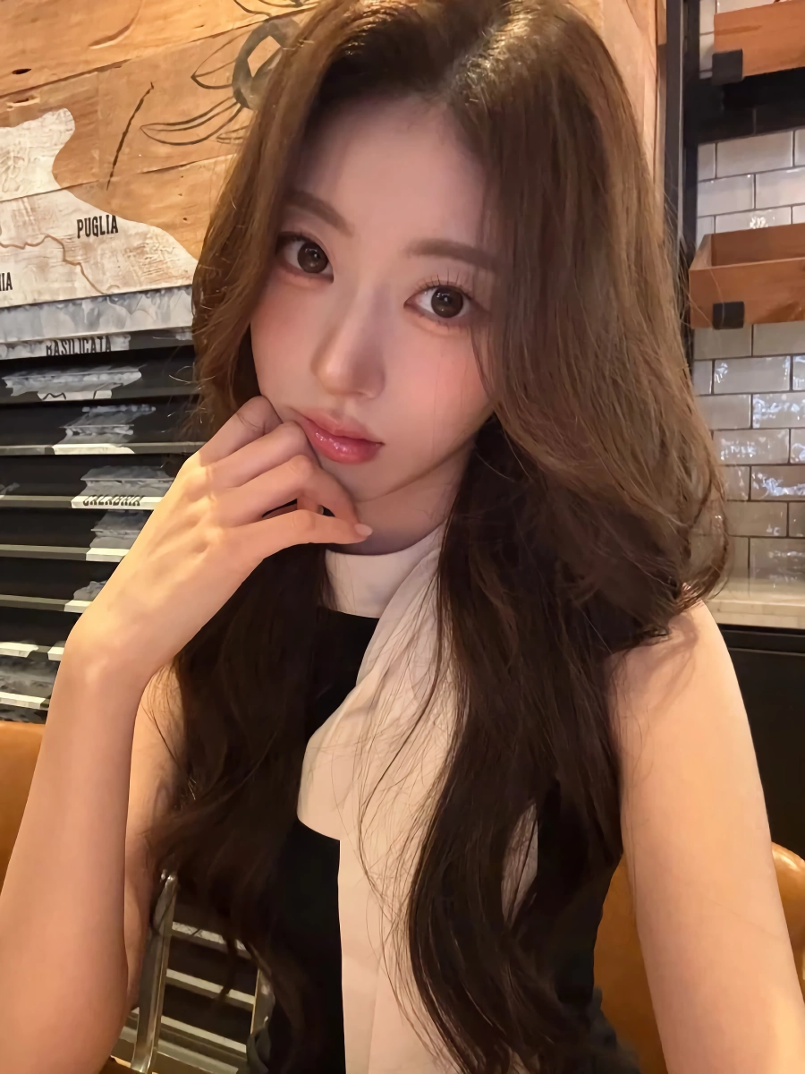 현재 수많은 매형을 만들고 있는 축구선수