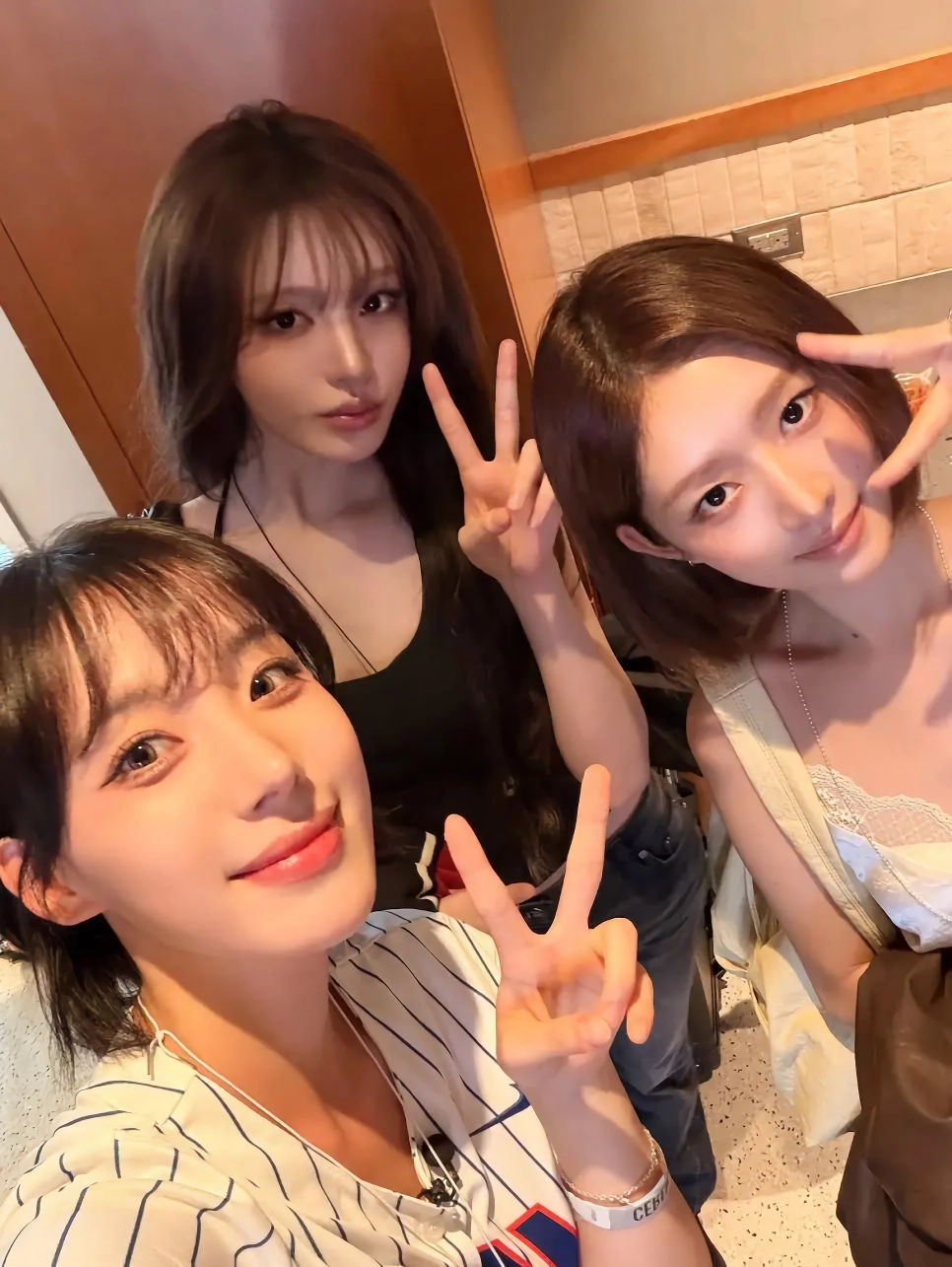 아이브와 한화 하지원 치어리더.jpg