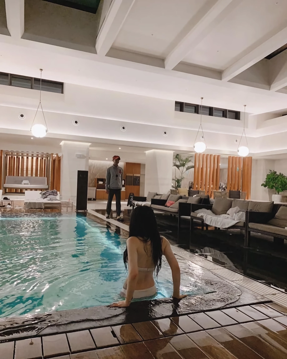 푸딩 비키니 란제리 묵직한 가슴골