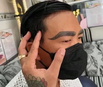 눈썹문신 레전드.jpg
