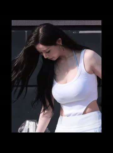 ㅇㅎ)트리플에스 김채연 오션월드 고화질