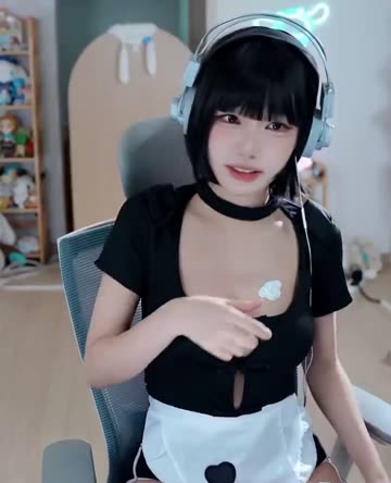 (SOUND)D컵 수련수련 단발 와꾸컷