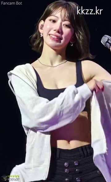 ㅇㅎ?) 과감해진 사쿠라 최근.gif