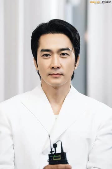 S급 배우인데 작품이 안터지는 배우