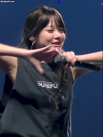 막내은채옆가슴 핡~!!!